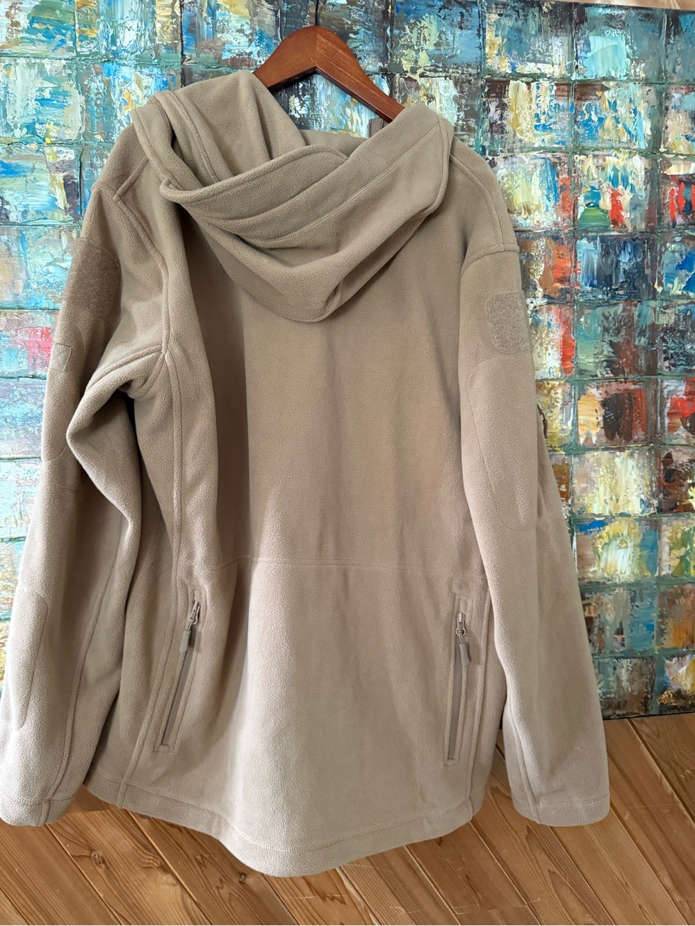 Men’s Jacket - Picture 3 of 8